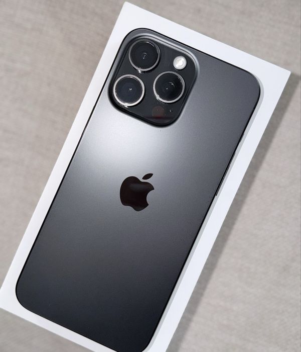 iPhone 15 PRO MAX  Factura  Garantie  256 GB  Accept Schimburi