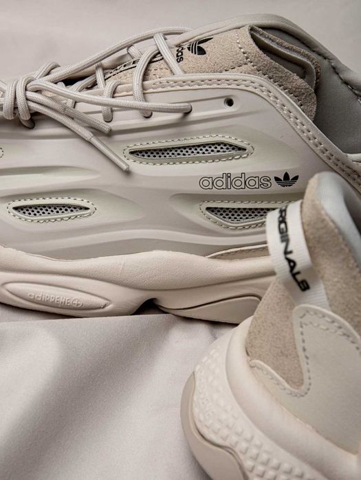 Оригинални маратонки * ADIDAS OZWEEGO CELOX * EU42