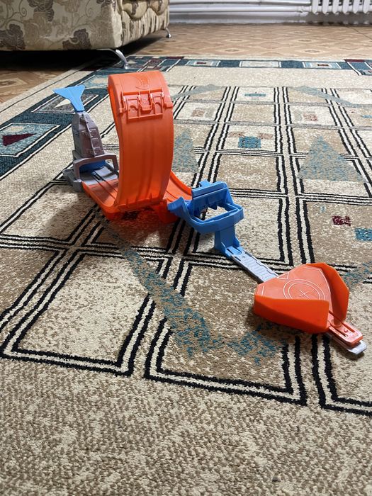 Трек хот вилс оригинал не дорого