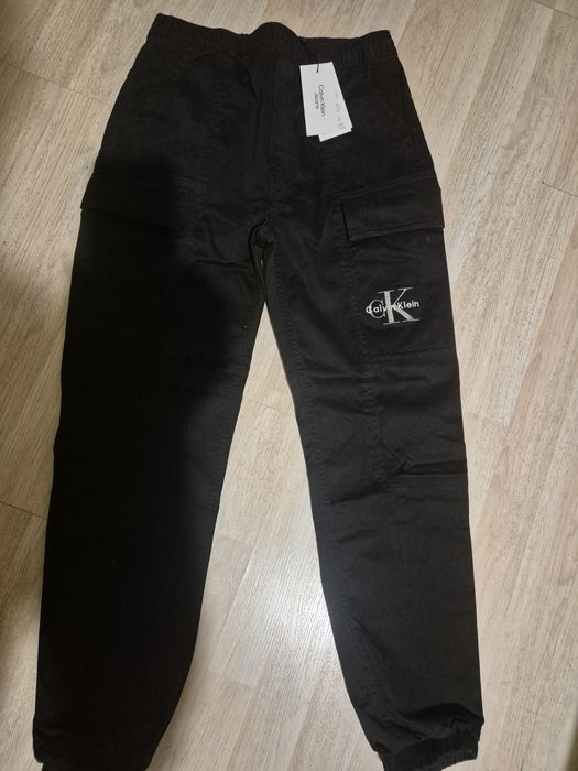 Calvin Klein,размер 14 ! Нови!