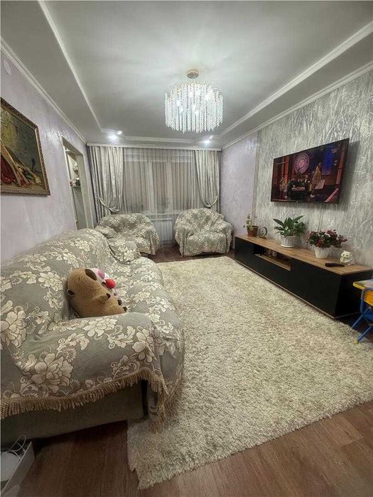 3-комн квартира с современным ремонтом в 11а мкр