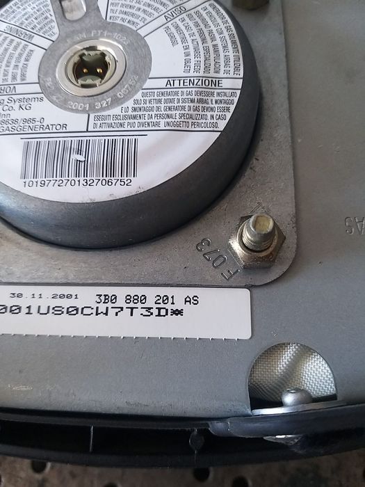 Airbag volan vw golf 4 1j 3b0880201as