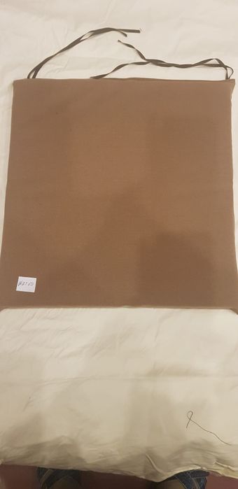 Set 25 perne 40x40. 2 ate. Grosime 3 cm.  Biserica, gradina, bucatarie