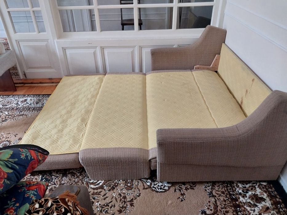 Раскладной диван