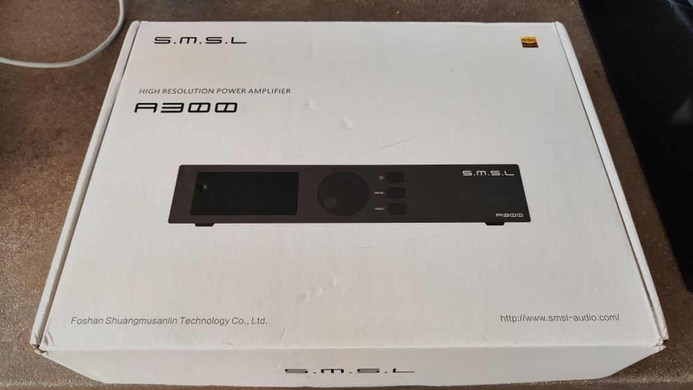 Smsl A300 интегриран усилвател