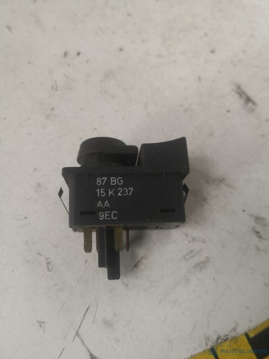 Buton Far Ford Sierra Saloon (Gbg, Gb4) [ 1987 - 1993 ] Oem 87Bg15K237