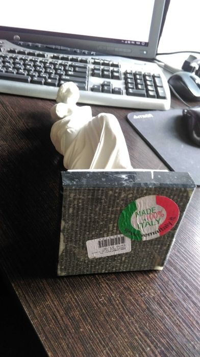 Продам статуэтку "Венера Милосская"