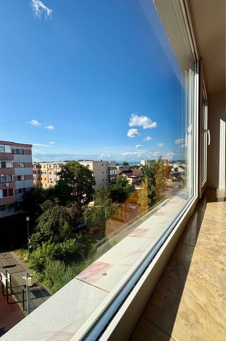 PROPRIETAR - Vand apartament 2 camere, decomandat, in Pitesti, etaj intermediar