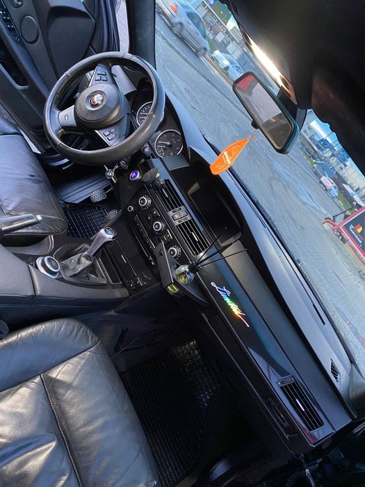 Vând seria5 E60 motor de 3000