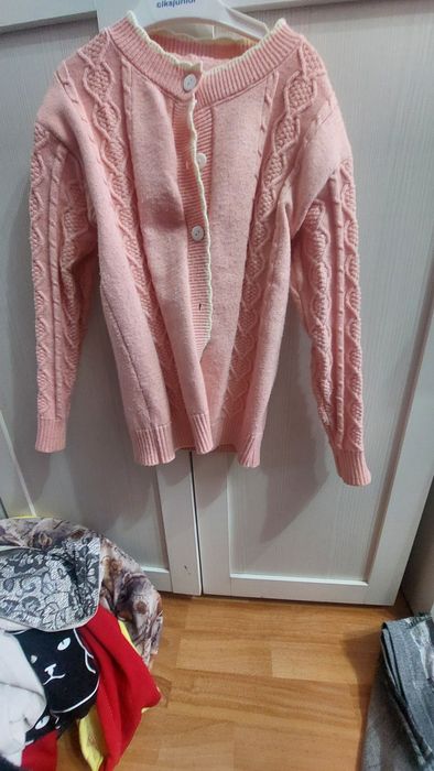 Отдам за шоколадку