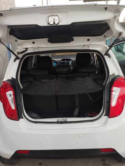 Moshina chotki qiziqqanla aloqa chiqsin kelishamz