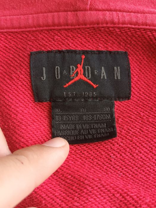 Vând sau schimb hanorac jordan original