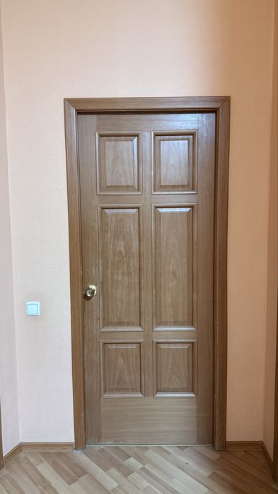 Продам двери чистое дерево