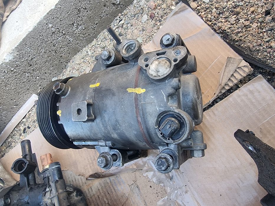 Компрессор кондиционер грандеур HG300