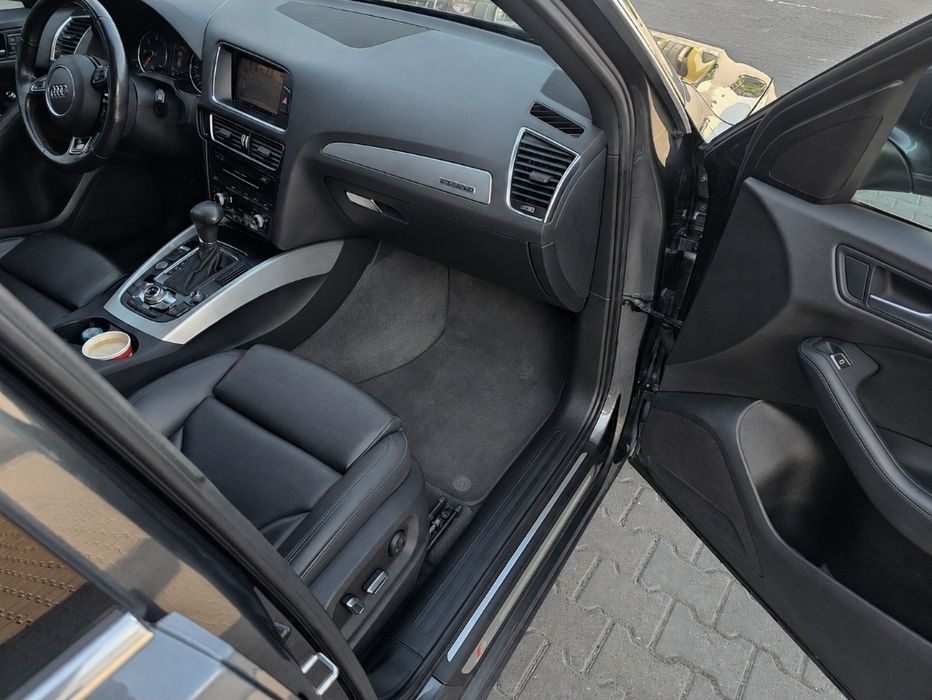 Audi Q5 S-line 2.0tdi euro6  quattro