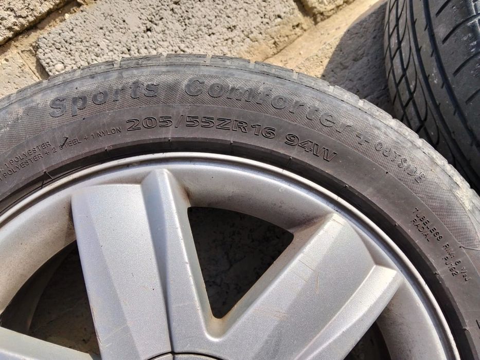 Шины на Рено оригинал