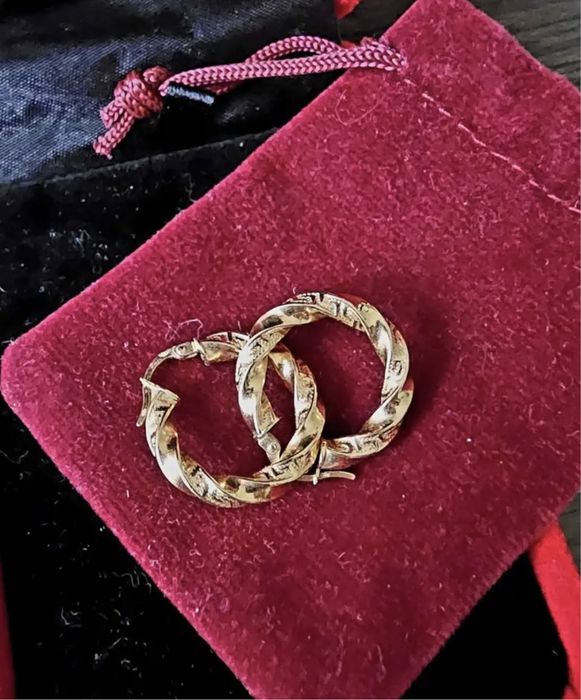 Золотые сережки 750 пробы