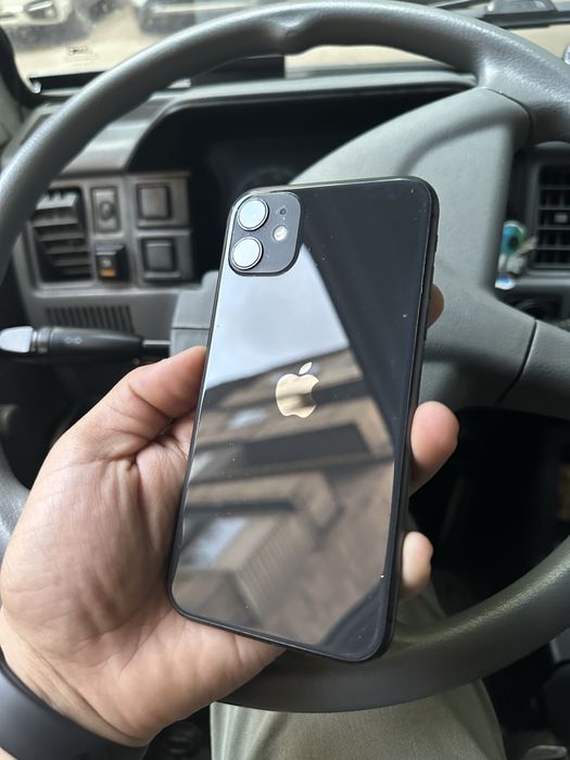iPhone 11 128gb black