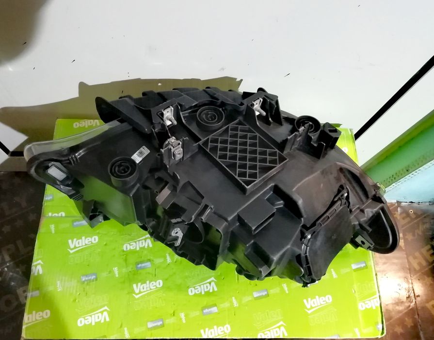 Фар Фарове за БМВ 2 Ф22 Ф23 / BMW F22 F23 M2 FULL LED LCI.