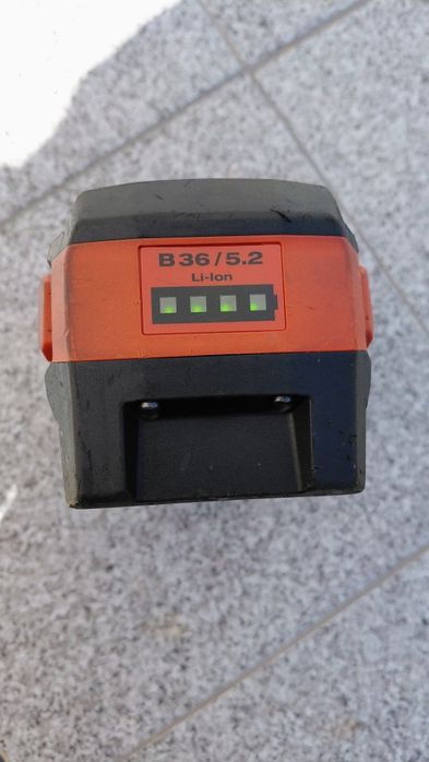 Hilti и Milwaukee Батерия и зарядни