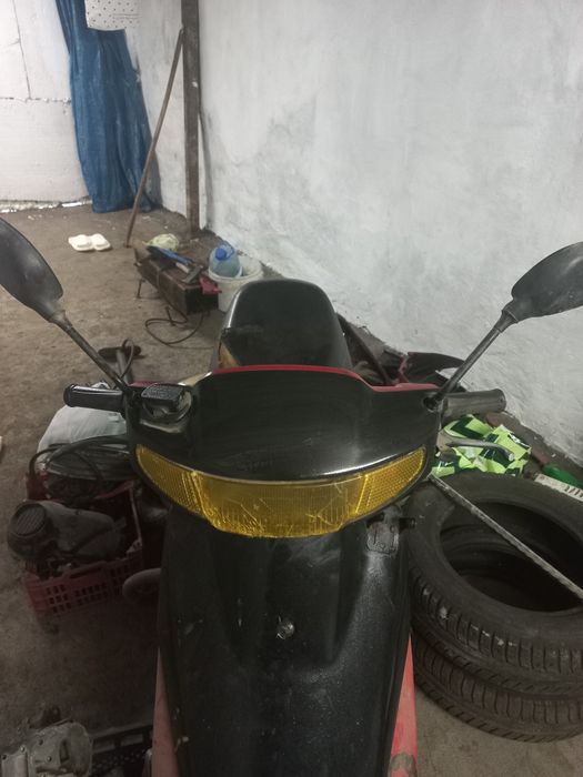 Продам скутер хонда дио27