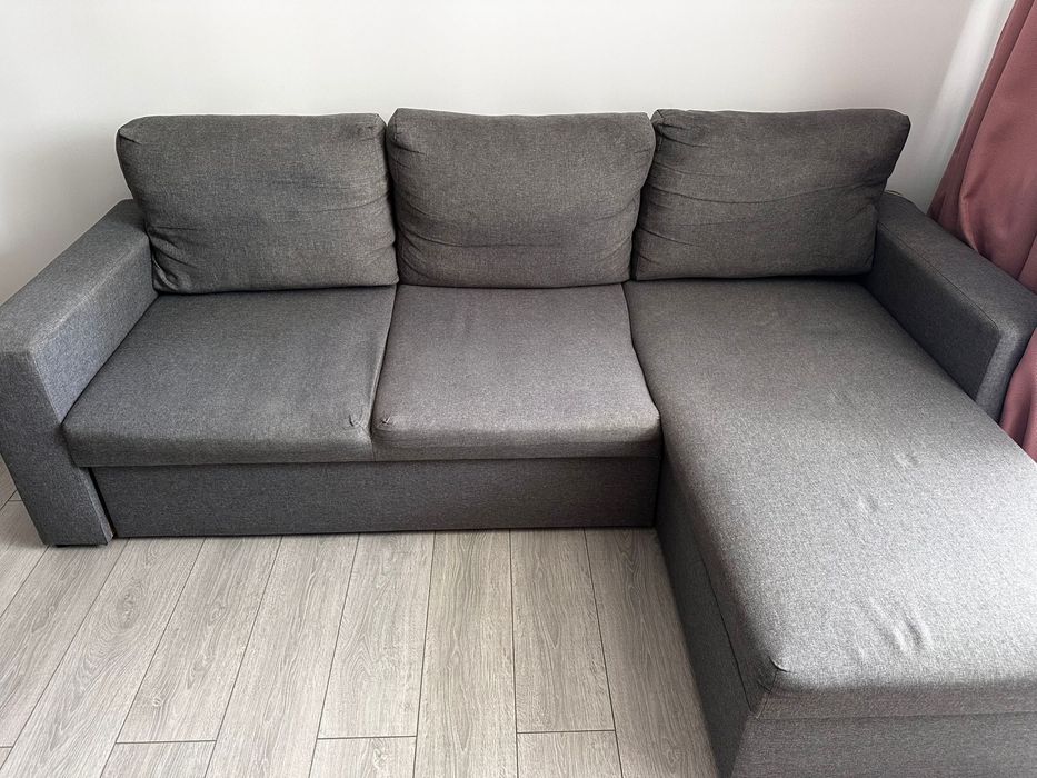 Canapea in L extensibila gri