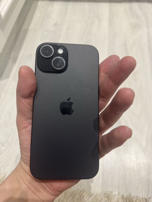 Продам Iphone 15 / 128gb