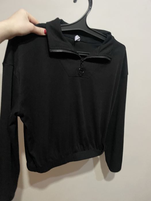 Кофточка полузамок черный