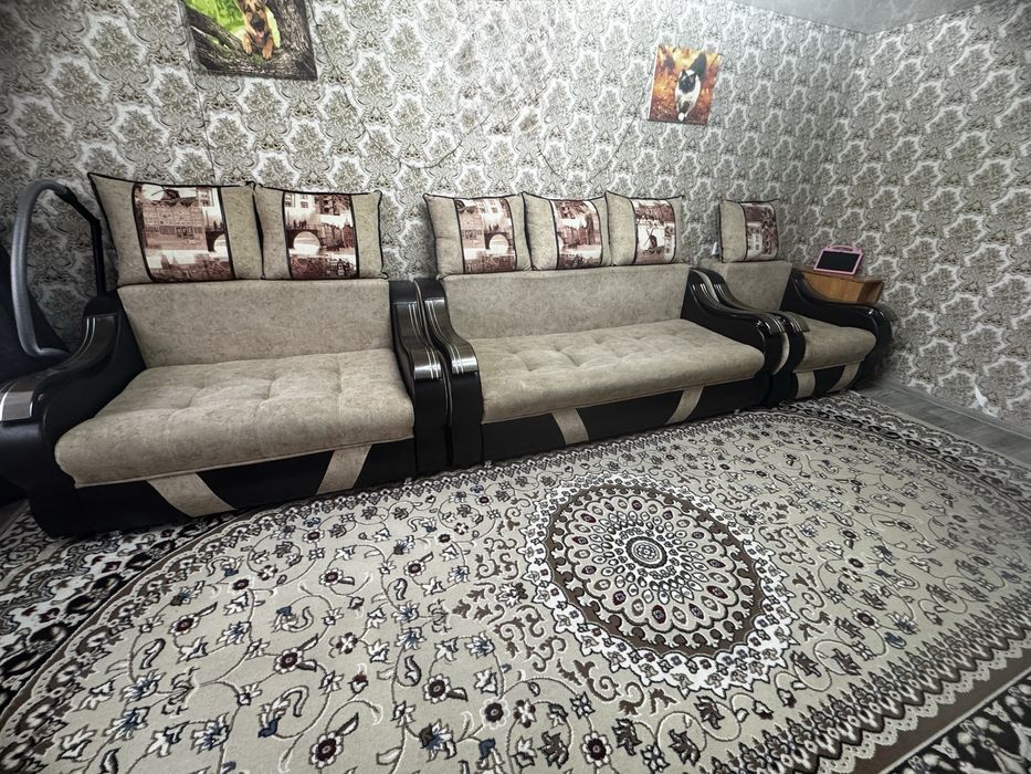 Продам диван-тройка б/у