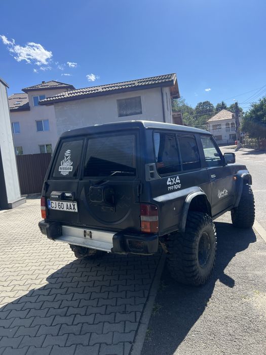 Nissan Patrol Y 60