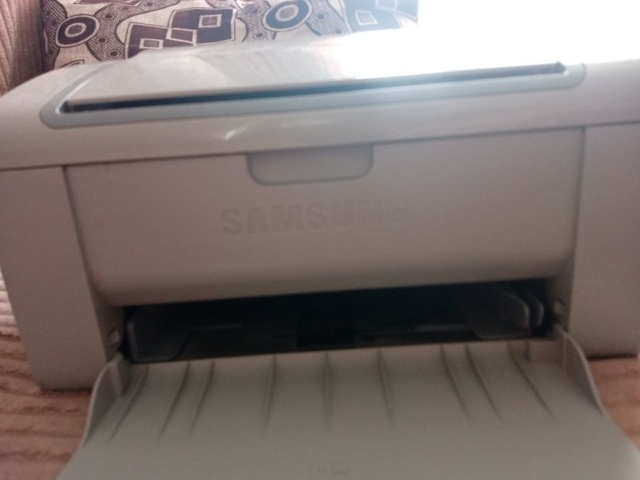 Принтер samsung.
