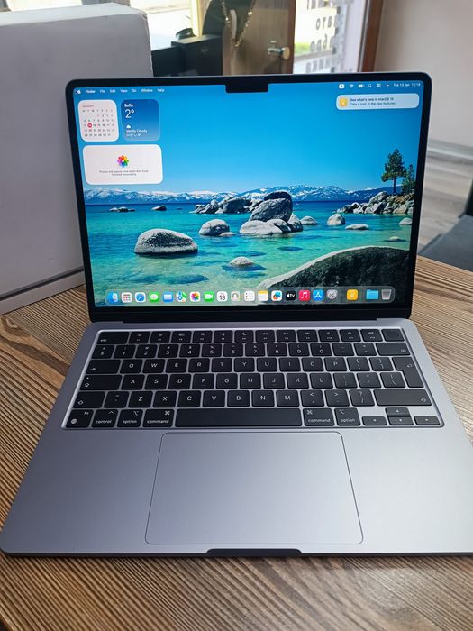 Лаптоп Apple MacBook Air M3
