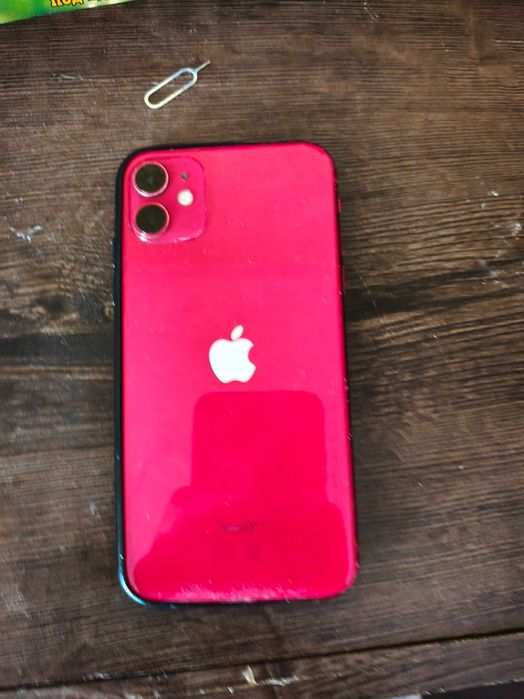 iPhone 11 - следи от употреба