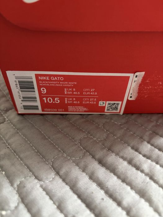 Nike gato brasil футзалки