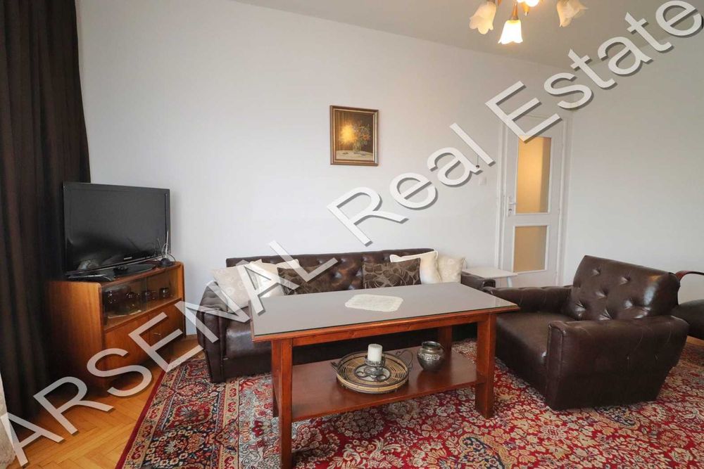 Тристаен апартамент под наем, Гео Милев