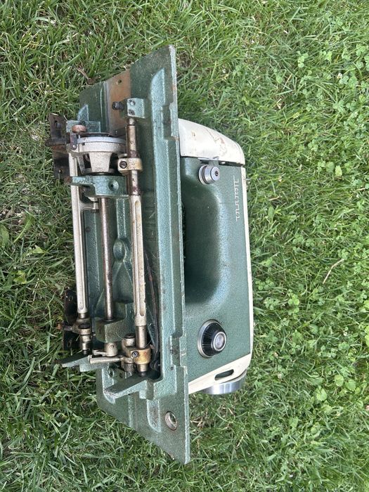 Masina de cusut Ileana