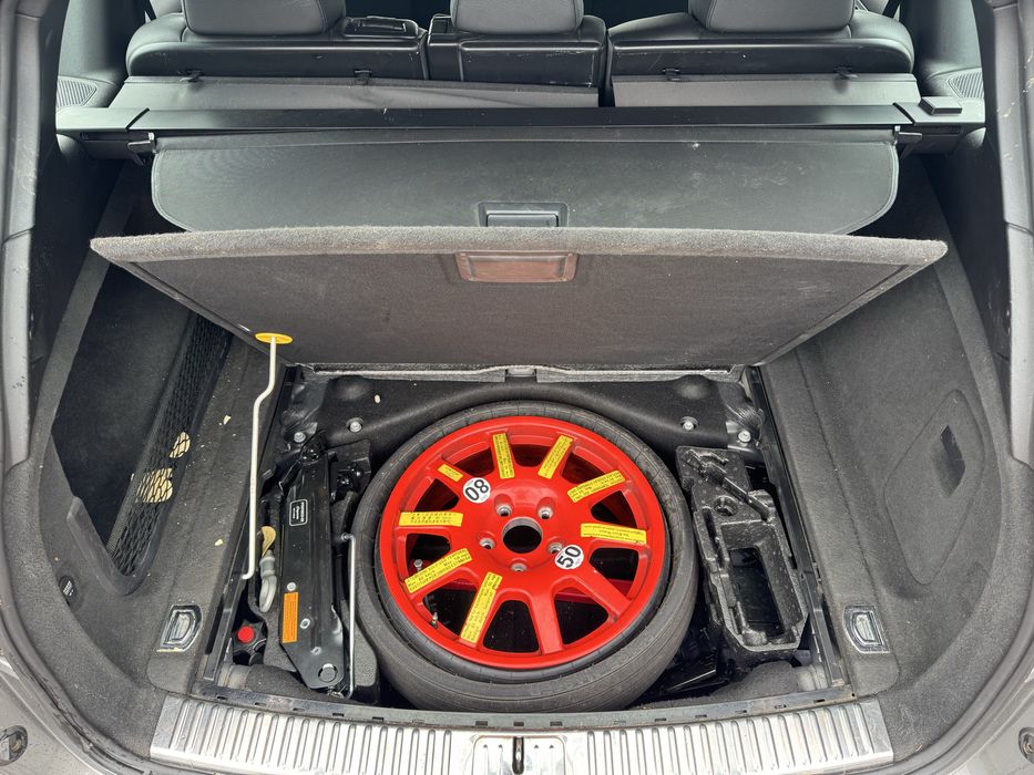 Dezmembrez Porsche cayenne 3.0tdi crca 2011-2017