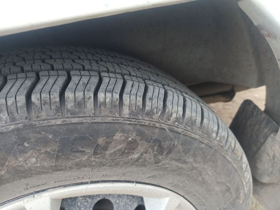 Neksya 1 DOHC sotiladi 2008 moshina xarajatsiz