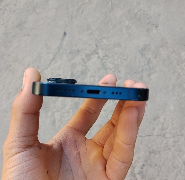 iPhone 13 holati yaxshi