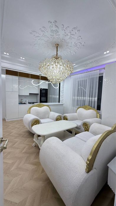 Срочно продается укомлектованная квартира 2/2/10 ЖК Мавсум