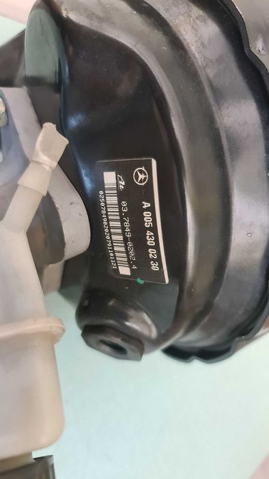 Серво и спирачни помпи за Mercedes w203/w209