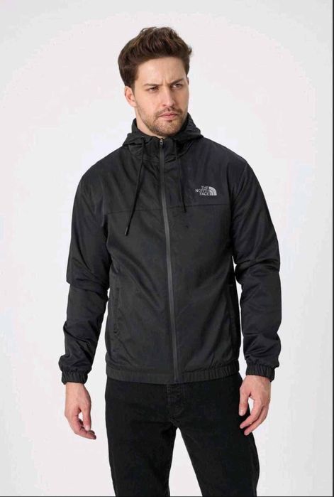 Мъжки спортни ветровки бродирано /или гумирано лого