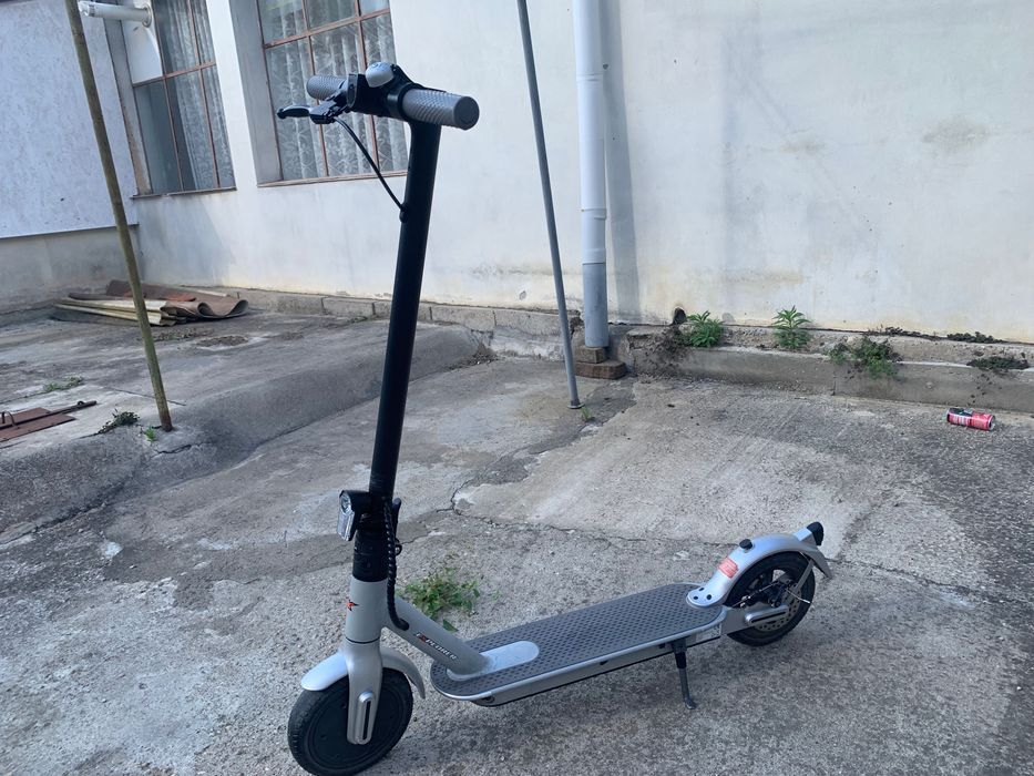 Trotineta electrică în stare bună
