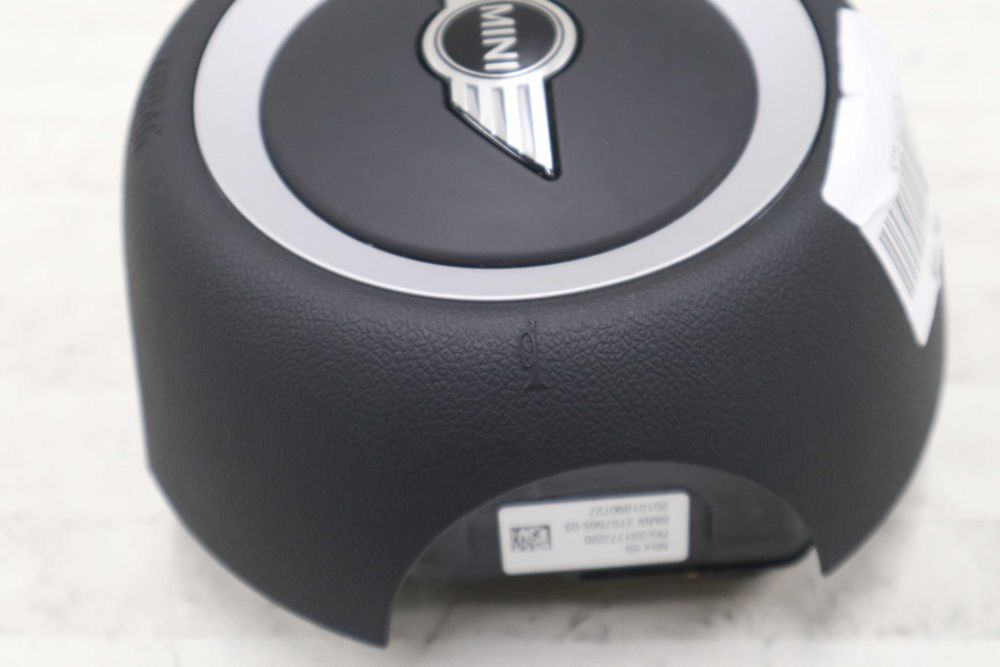 Чисто нов еърбег волан за Мини Р55 Р56 Р57