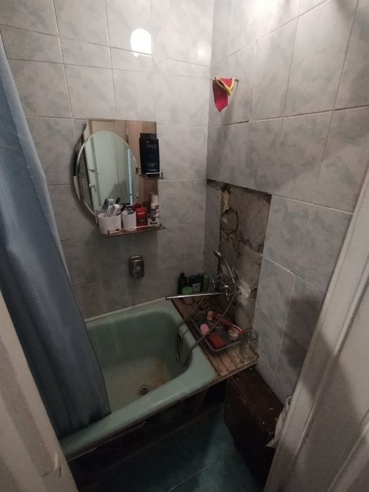 Продам двушку на Бажова