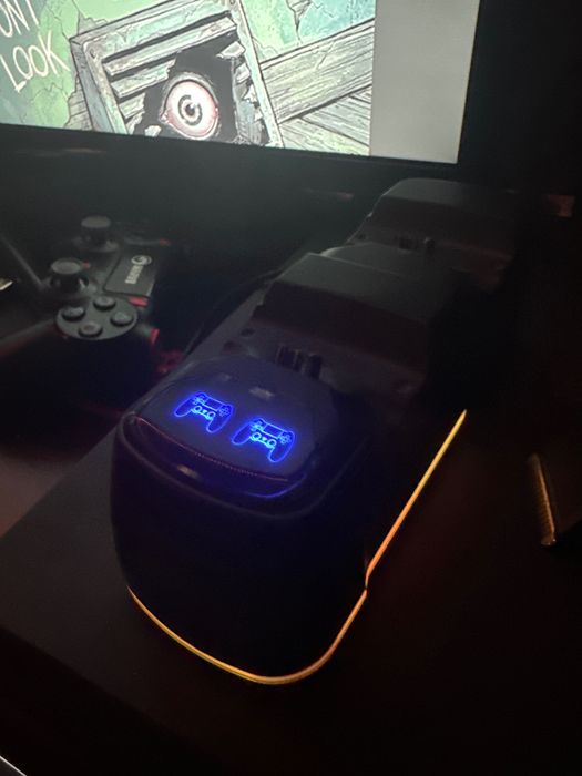 Станция за зареждане на джойстик