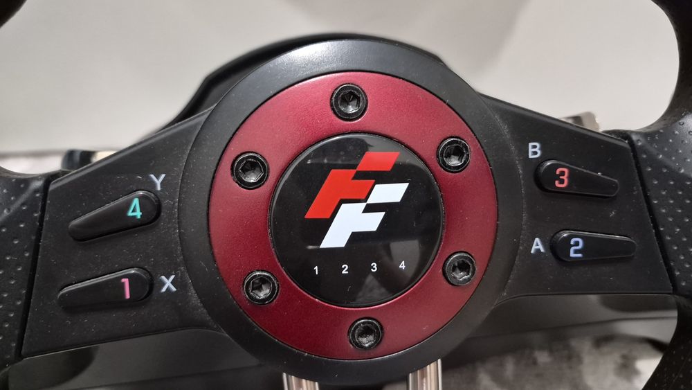 Продам игровой руль