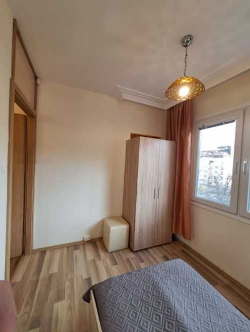 Тристаен апартамент под наем Младост 4