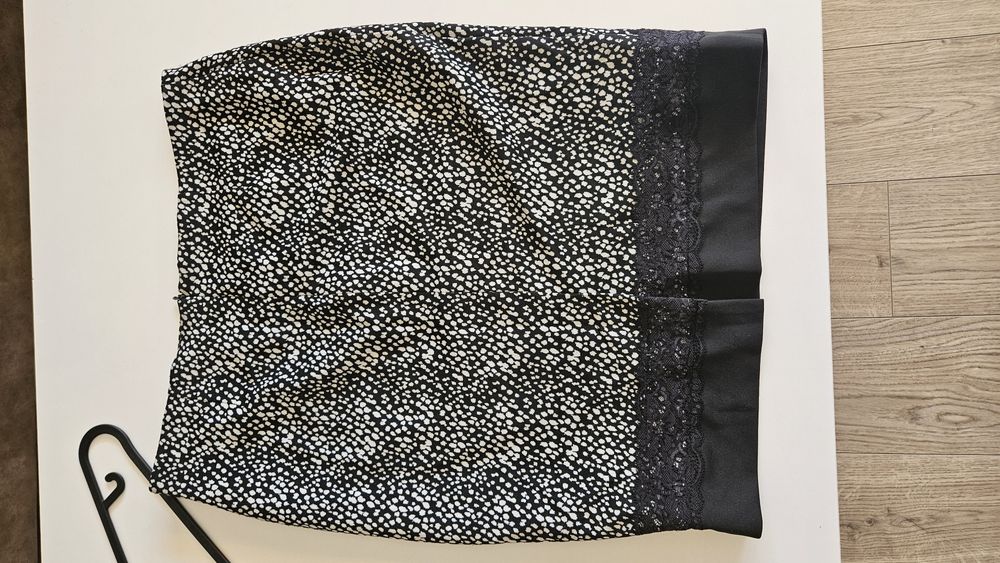 Дамска пола, размер Л/ХЛ