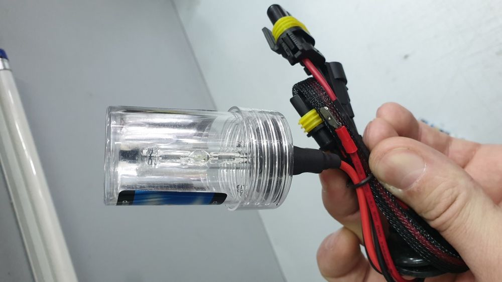 Лампочки Xenon H7 6000